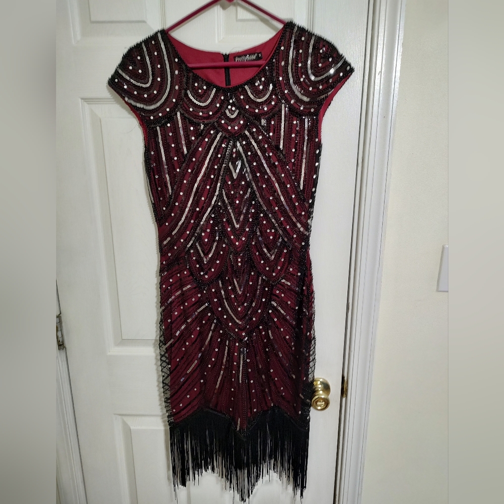 1920s style flapper dress